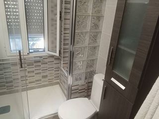 Piso en venta en Cruz Roja en Sevilla