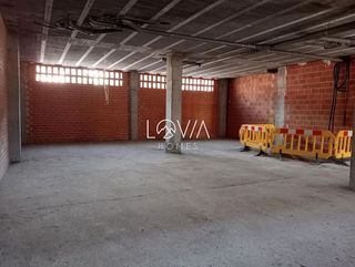 Local comercial en venta en Pravia