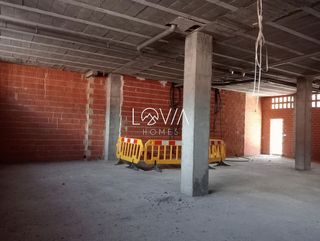Local comercial en venta en Pravia