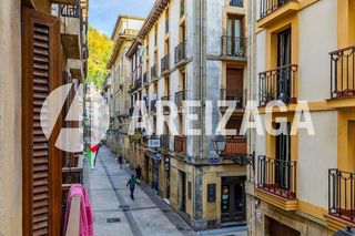Piso en venta en Parte Vieja en San Sebastián-Donostia