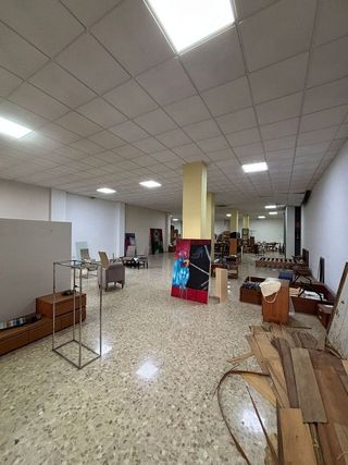 Local comercial en venta en Zona Centro en Xirivella