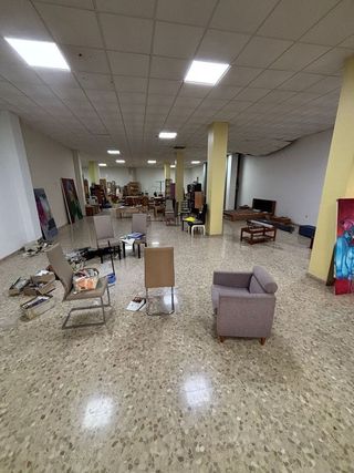 Local comercial en venta en Zona Centro en Xirivella