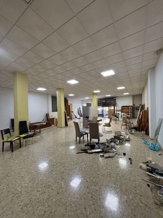 Local comercial en venta en Zona Centro en Xirivella