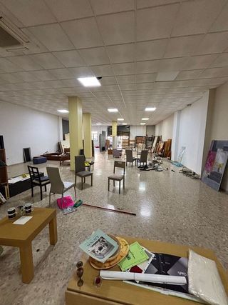 Local comercial en venta en Zona Centro en Xirivella