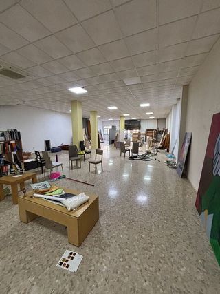 Local comercial en venta en Zona Centro en Xirivella