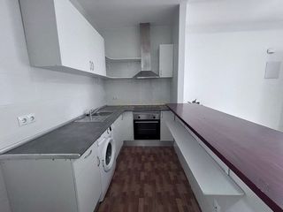 Piso en venta en Parque Victoria Eugenia en Málaga