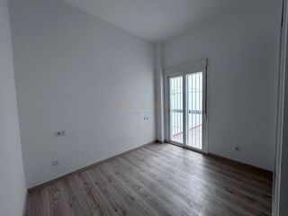Piso en venta en Parque Victoria Eugenia en Málaga