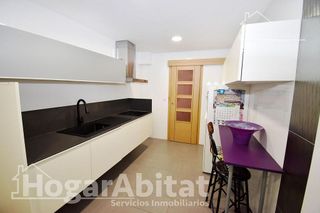 Piso en venta en Zona Piscinas en Burriana