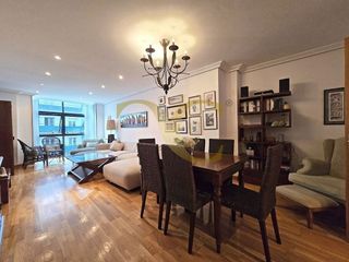 Piso en venta en Centro en Gijón