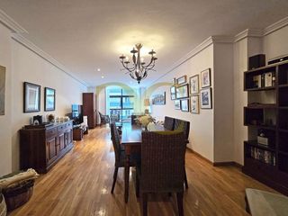 Piso en venta en Centro en Gijón