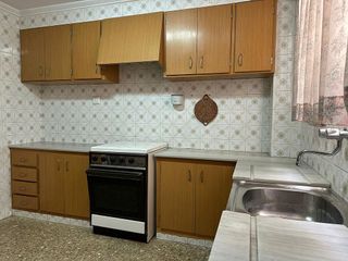 Piso en venta en Oliva pueblo en Oliva