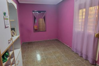 Piso en venta en Ciudad Jardín en Alicante