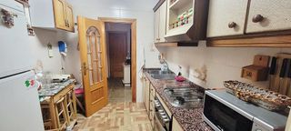 Piso en venta en Ciudad Jardín en Alicante