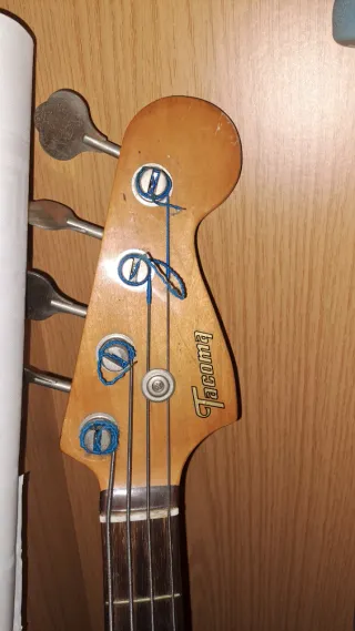 Bajo Eléctrico Vintage Tacoma Precision Bass