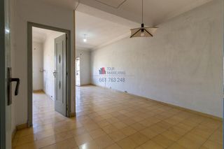 Piso en venta en Mercado en Alicante