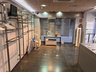 Local comercial en alquiler en Olot