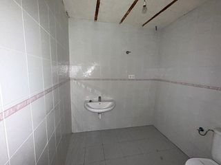 Local comercial en venta en Els Pins en Blanes