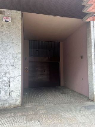Garaje en venta en Olot