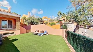 Chalet en venta en Torrequebrada en Benalmádena