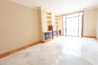 Chalet en venta en Utrera