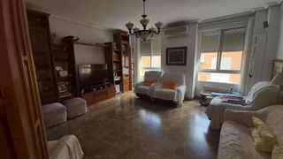 Casa adosada en venta en Alcantarilla