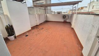 Casa adosada en venta en Alcantarilla