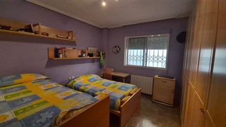 Casa adosada en venta en Alcantarilla