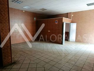 Local comercial en alquiler en Portada Alta - Pol. Crta. De Cártama en Málaga