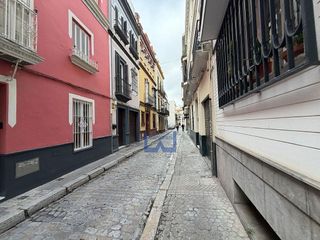 Piso en alquiler en Museo en Sevilla