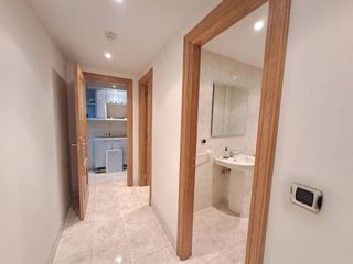 Local comercial en alquiler en Plaza España - Villa Pilar - Reyes Católicos - Vadillos en Burgos