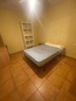 Piso en alquiler en Camino de Ronda - Rosaleda en Granada