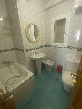 Piso en alquiler en Camino de Ronda - Rosaleda en Granada