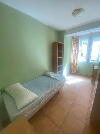 Piso en alquiler en Camino de Ronda - Rosaleda en Granada