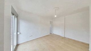 Piso en alquiler en Los Ángeles en Alicante