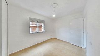 Piso en alquiler en Los Ángeles en Alicante