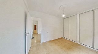 Piso en alquiler en Los Ángeles en Alicante