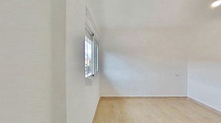 Piso en alquiler en Los Ángeles en Alicante