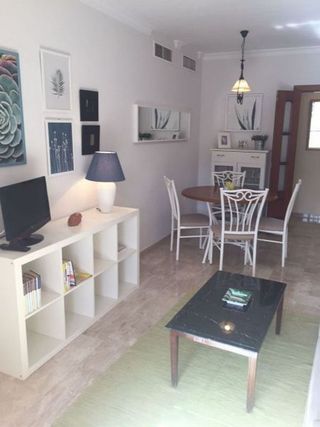 Piso en alquiler en Martín Carpena - Torre del Río en Málaga