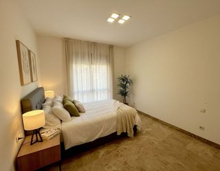 Piso en alquiler en Playa de la Fontanilla en Marbella