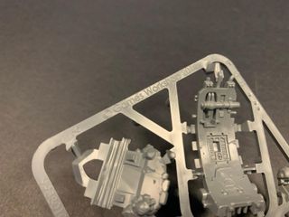 X1 Eversor Assassin Imperial Agents Warhammer 40k