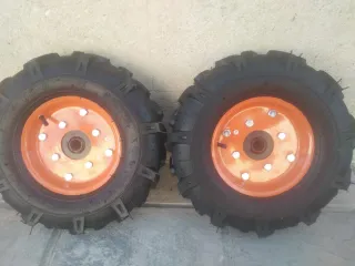 Ruedas neumáticas motoazada Anova MC507