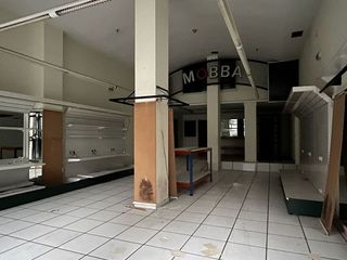 Local comercial en venta en Ensanche en Pamplona