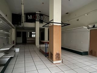 Local comercial en venta en Ensanche en Pamplona