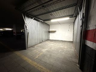 Garaje en venta en Centro en Valladolid