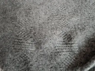 Bandana de punto gris