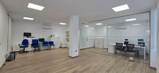 Local comercial en venta en Maria Auxiliadora - Barriada LLera en Badajoz