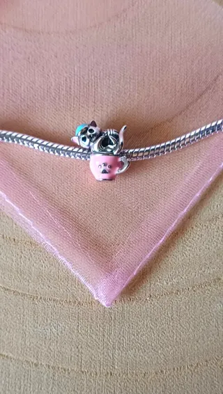 Charm | Mascota Gatete en taza