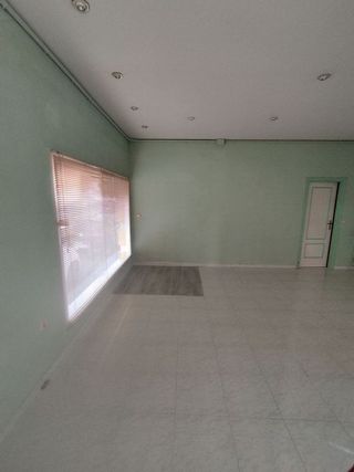 Local comercial en venta en Tomelloso