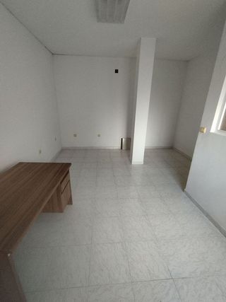 Local comercial en venta en Tomelloso