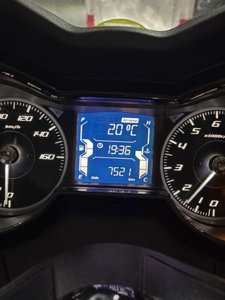 Yamaha XMAX 300 Scooter